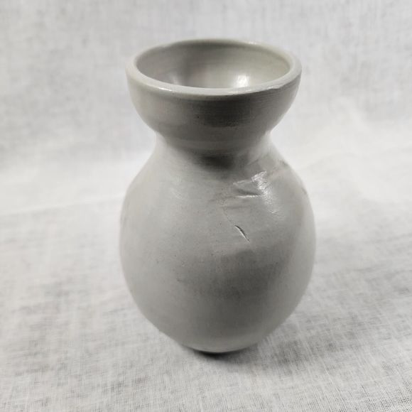Vintage Salt Glazed Pottery Cobalt Blue Leaf Design Carafe Pitcher Vase 6.5" - Picture 7 of 16
